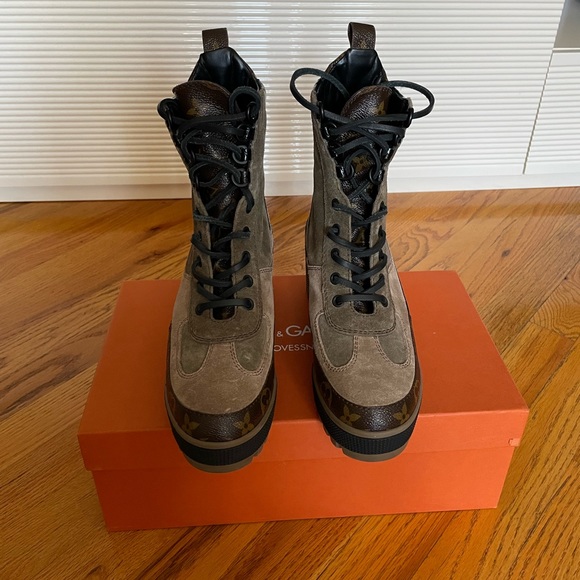 Louis Vuitton Laureate Platform Desert Boot - Picture 2 of 7